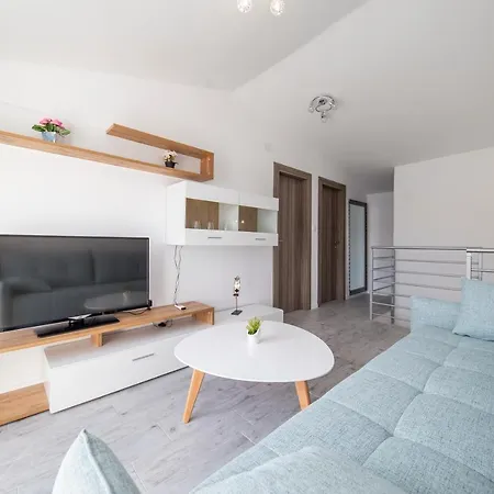 Apartament Haluga